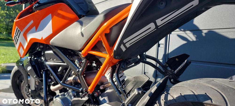 KTM Duke 125 - 16