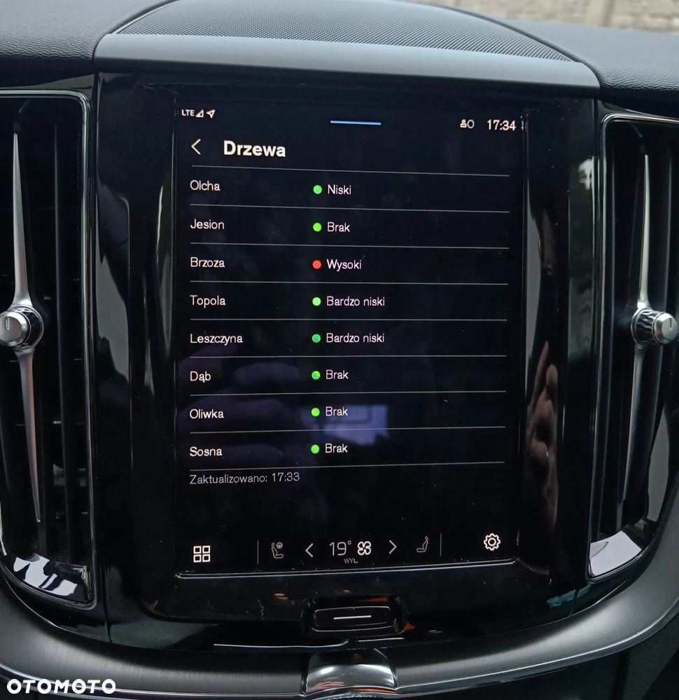 Volvo XC 60 T6 Plug-In Hybrid AWD Inscription Expression - 32