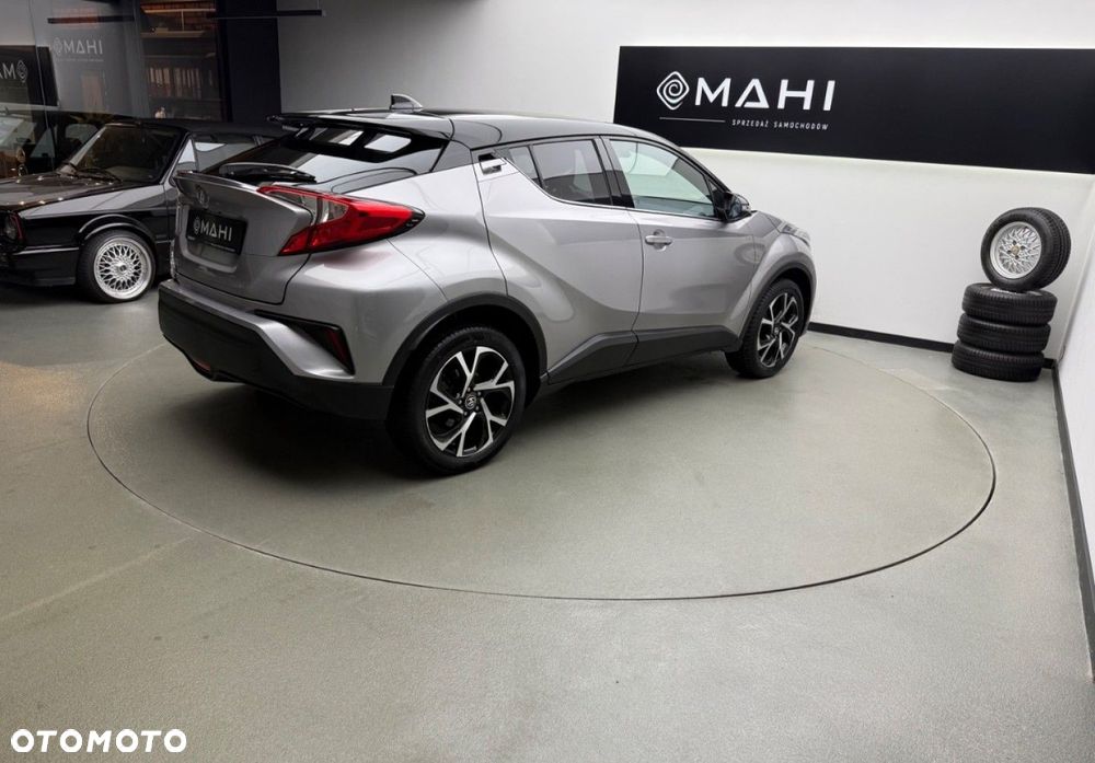 Toyota C-HR - 12