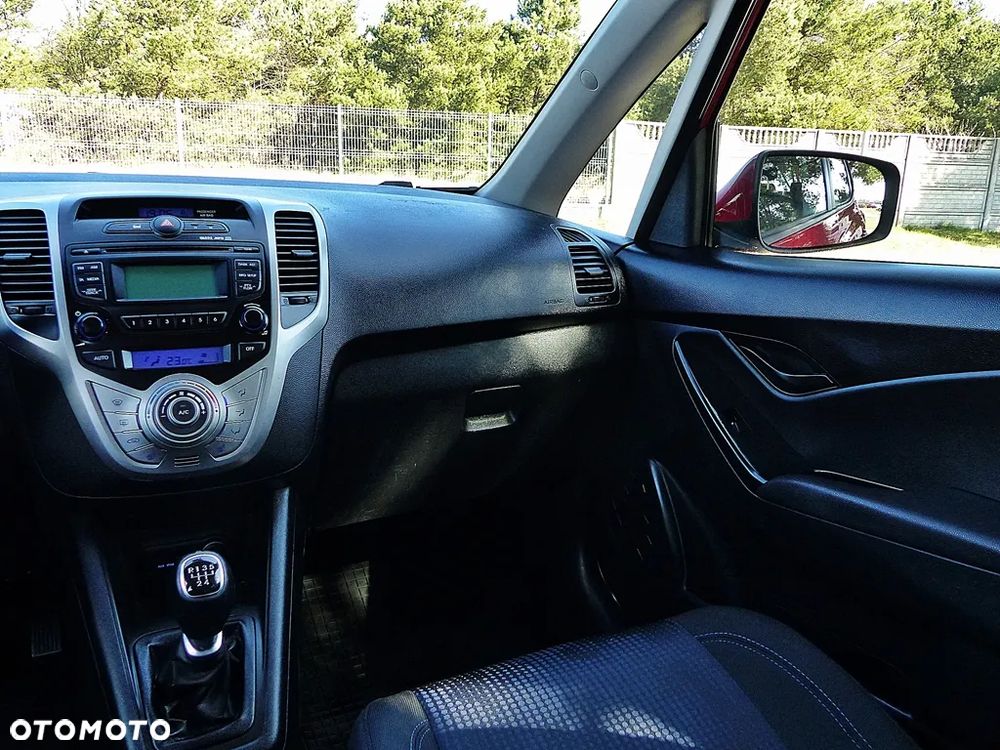 Hyundai ix20 1.4 Premium - 37