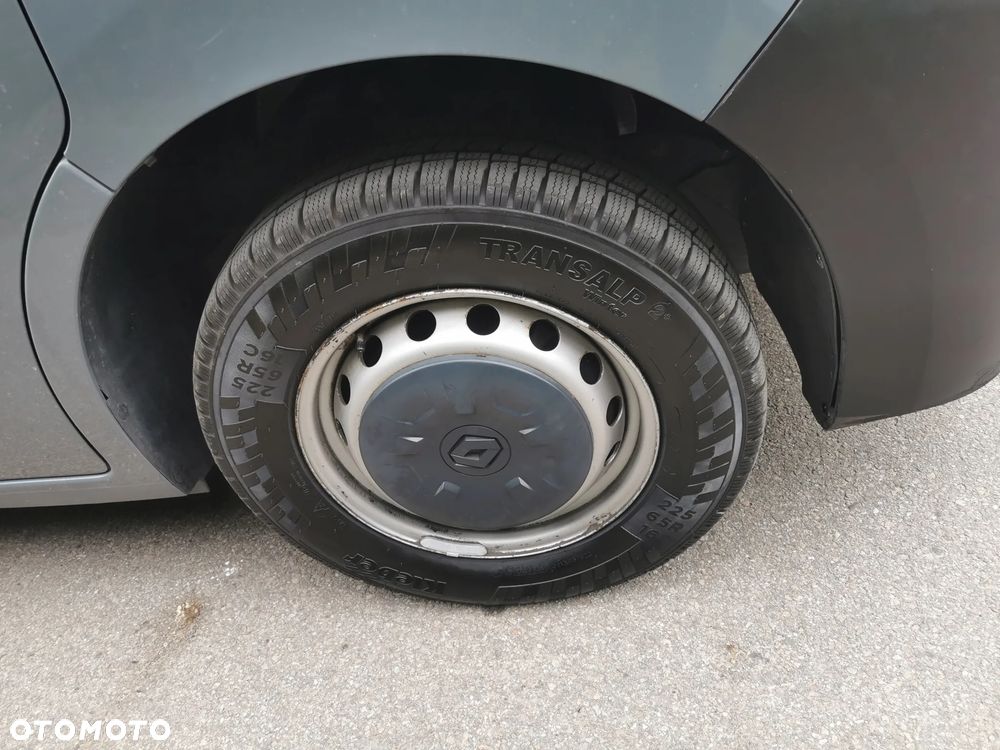 Renault Master - 18