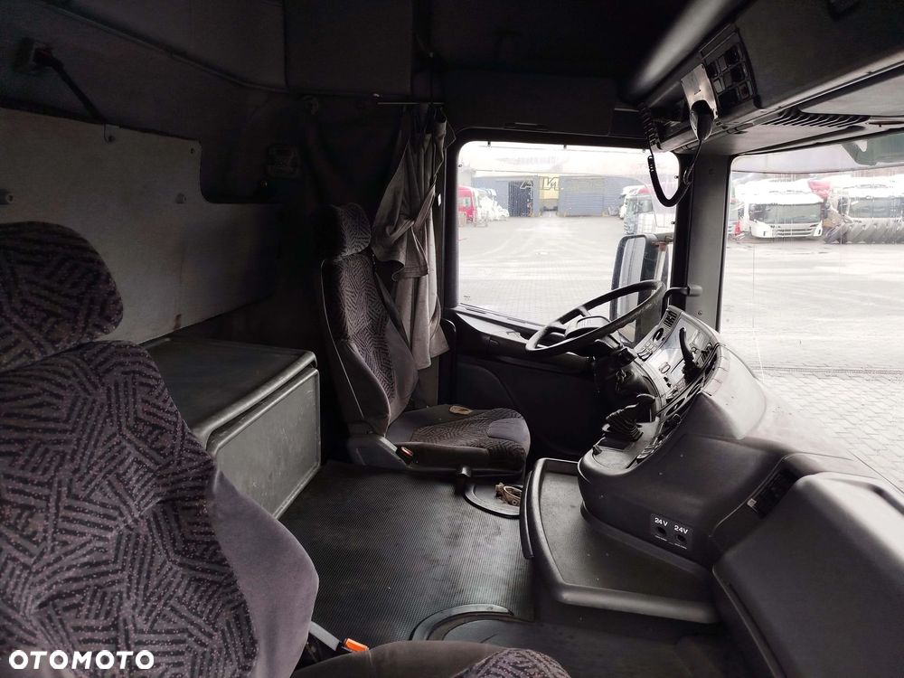 KABINA SCANIA 124 - 9