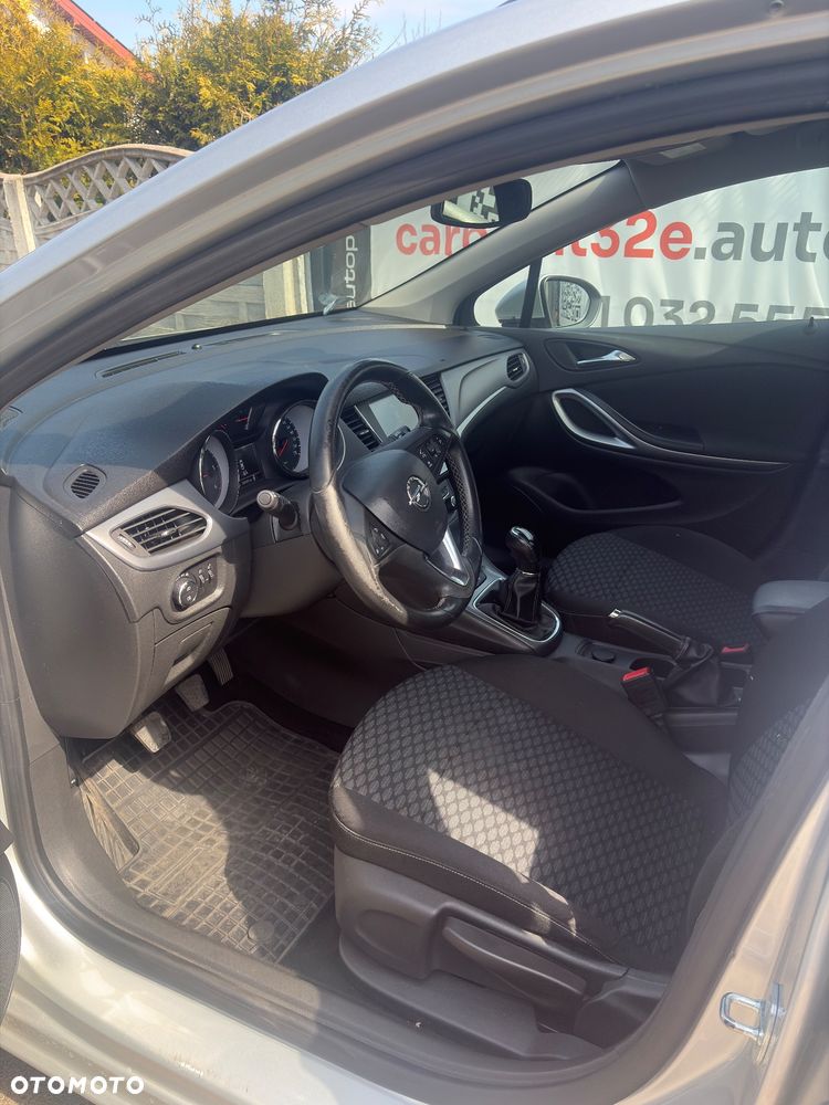 Opel Astra 1.6 CDTI Cosmo - 13