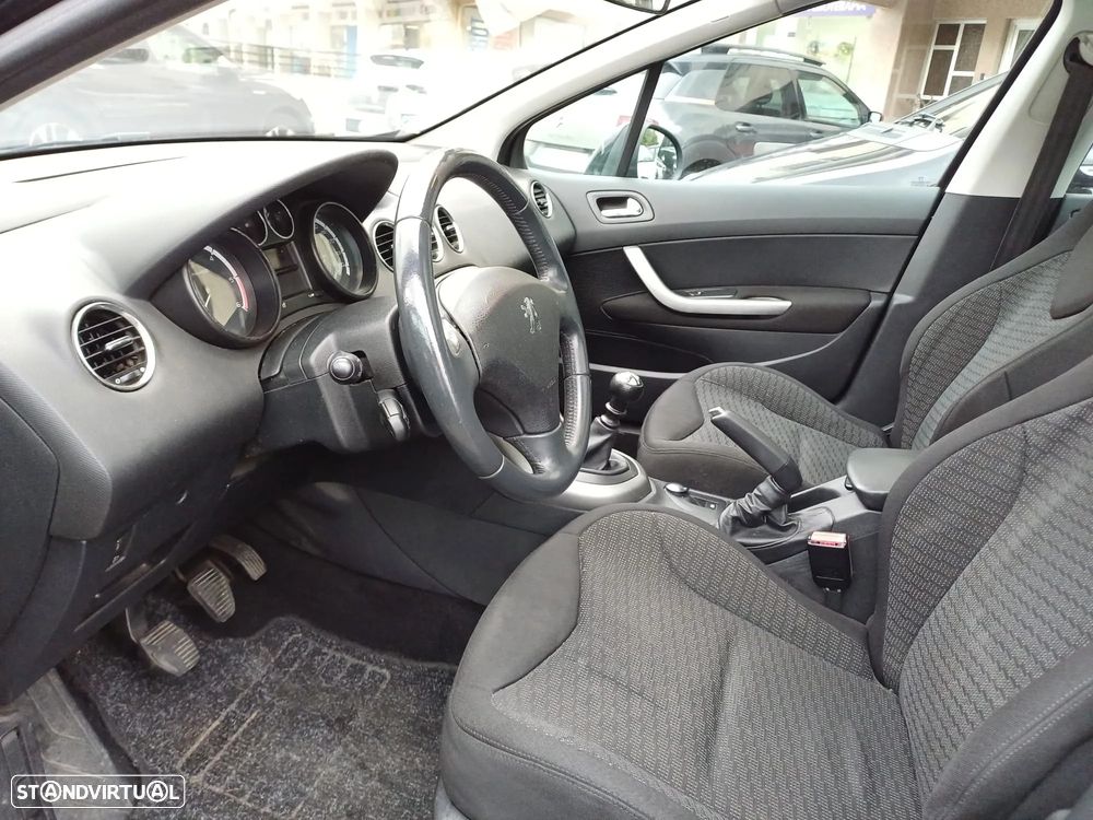 Peugeot 308 SW 1.6 HDi Executive CVM6 - 5