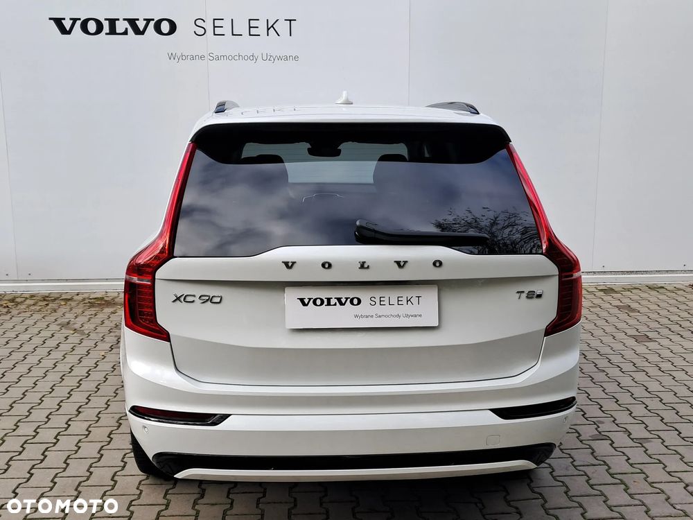 Volvo XC 90 T8 AWD Plug-In Hybrid Ultra Dark 7os - 6