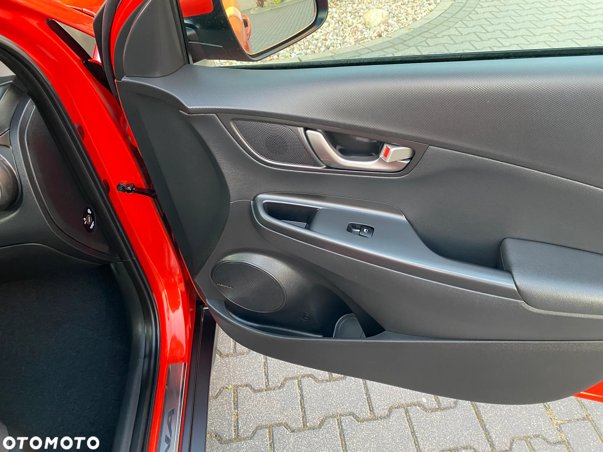Hyundai Kona 1.6 T-GDI DCT 4WD Iron Man Edition - 39