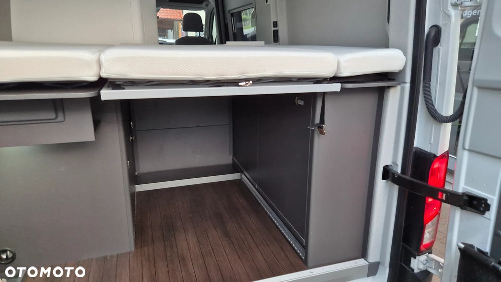Volkswagen California - 20