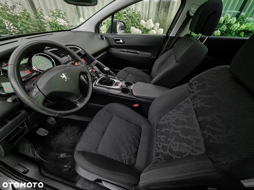 Peugeot 3008 1.6 HDi Style - 16