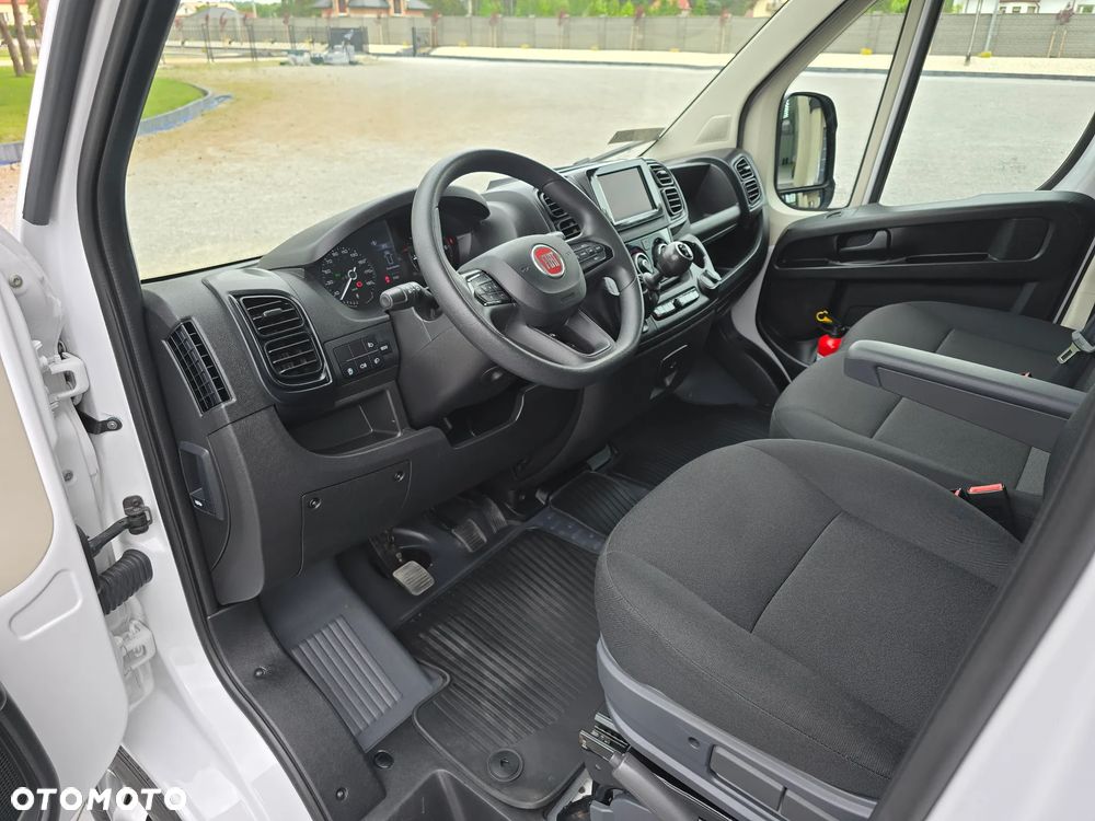 Fiat DUCATO MAXI 1435Kg Ładownoś 8-PALET 140KM SALON PL 50 Tyś Km SERWIS DO OSTANIEGO Km STAN JAK NOWY TEMPOMAT KLIMA RADION DOTYKOWE OPONY ZIMA LATO - 32