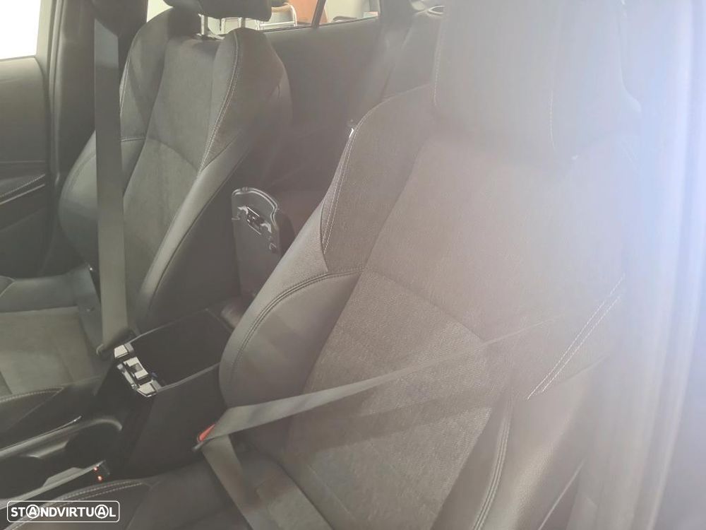 Toyota Corolla Touring Sports 1.2T Comfort+P.Sport - 6