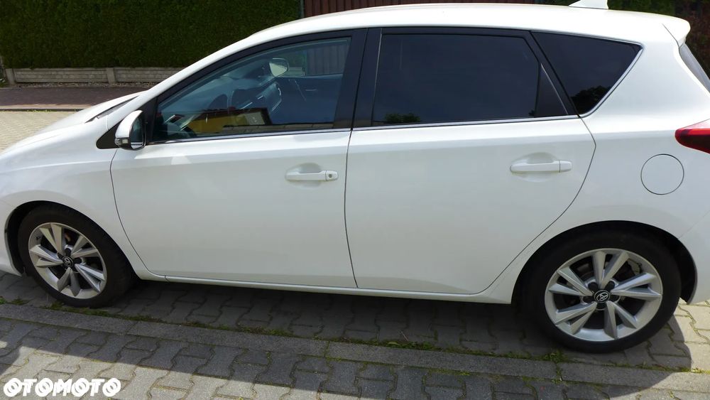 Toyota Auris 1.2 Turbo Multidrive S Executive - 7