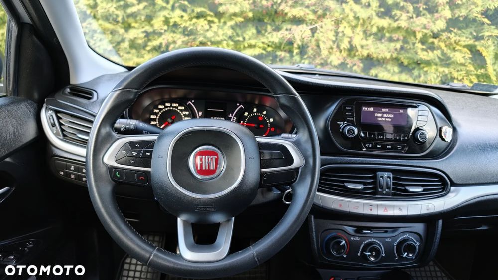 Fiat Tipo 1.4 16V Pop - 11