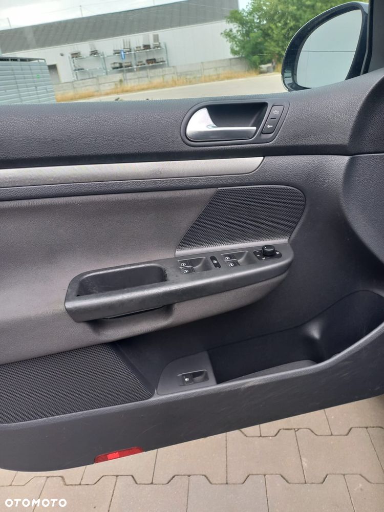 Volkswagen Golf 1.9 TDI Goal - 34