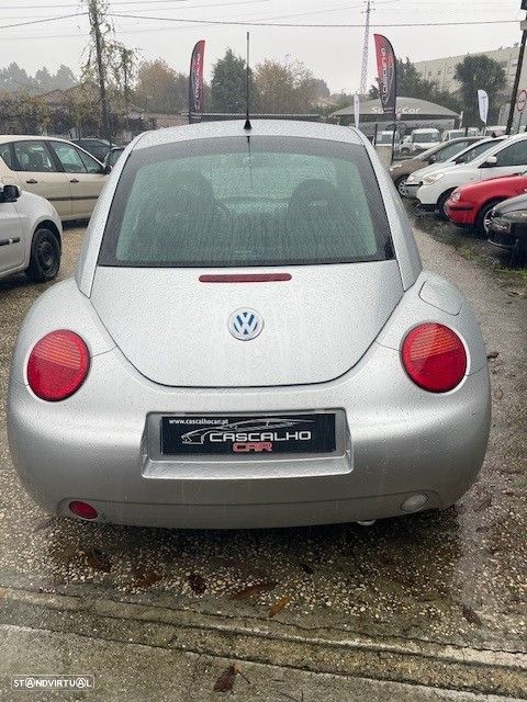 VW New Beetle 1.4 - 11