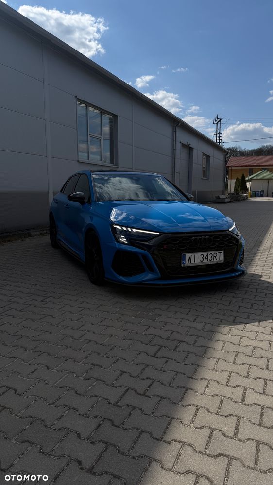 Audi RS3 Sportback - 1