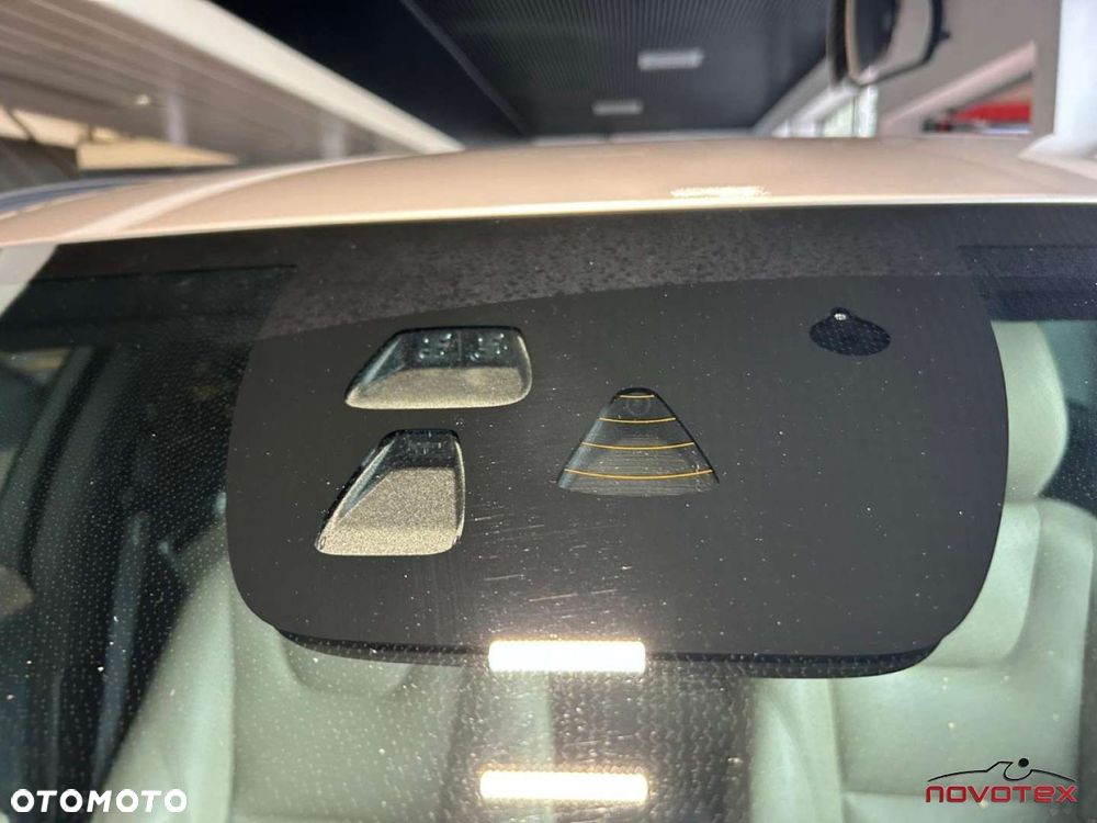 Volvo V60 D4 Geartronic Summum - 16