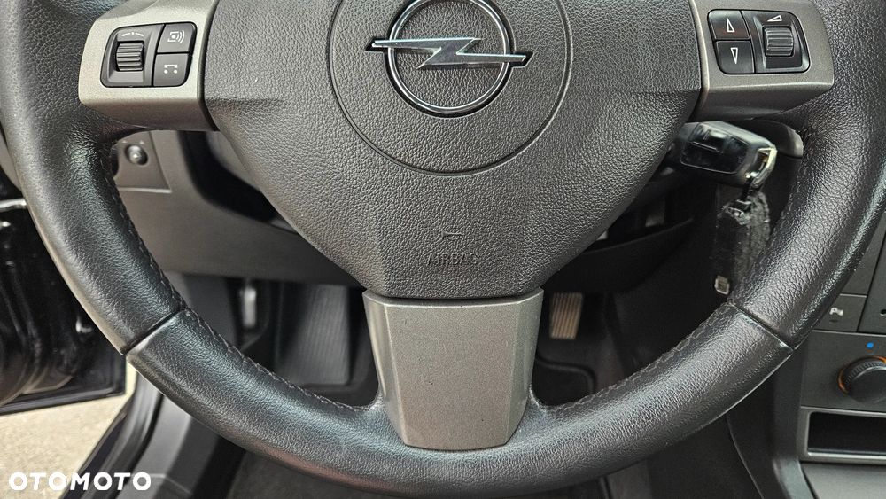 Opel Vectra 1.8 GTS - 25