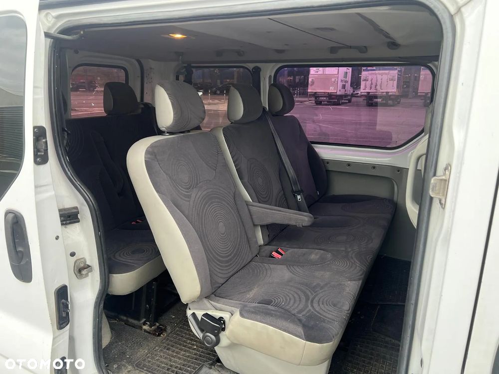 Opel Vivaro - 6