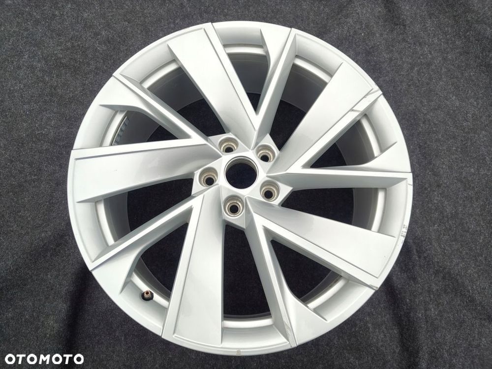 FELGA SKODA ENYAQ IV 20 ORYGINAŁ 5LA601025H - 1