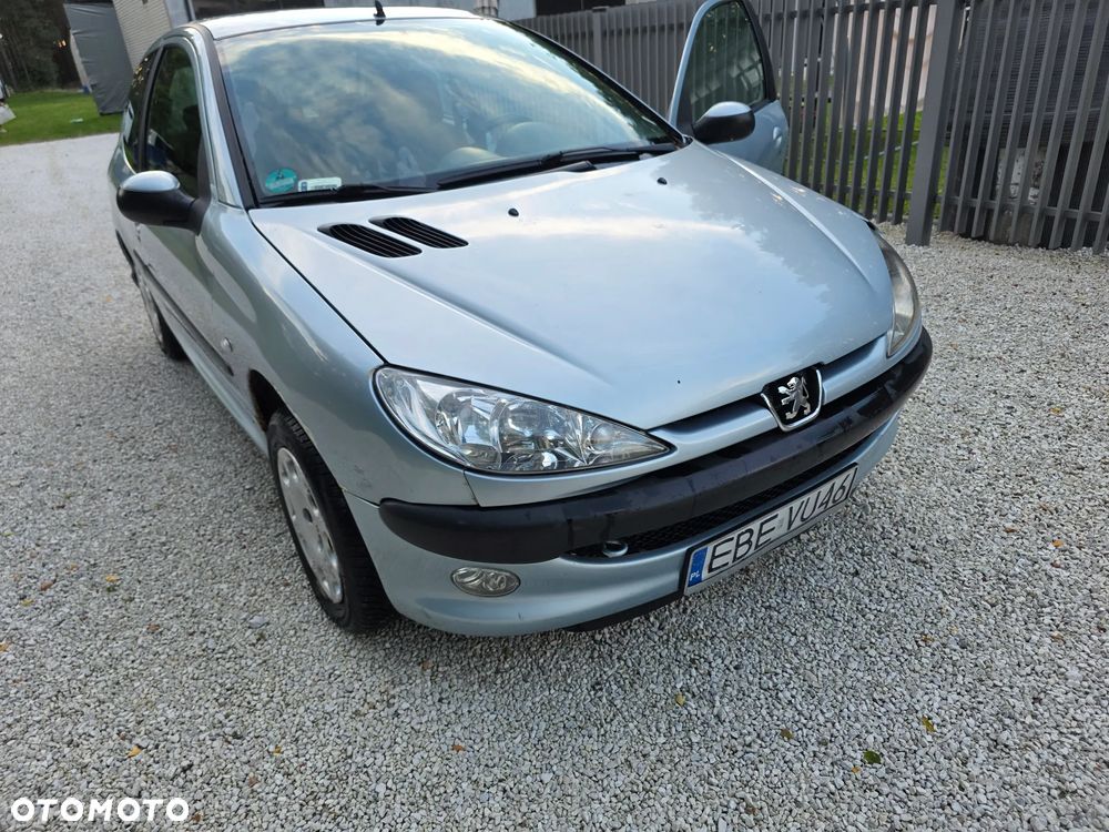 Peugeot 206