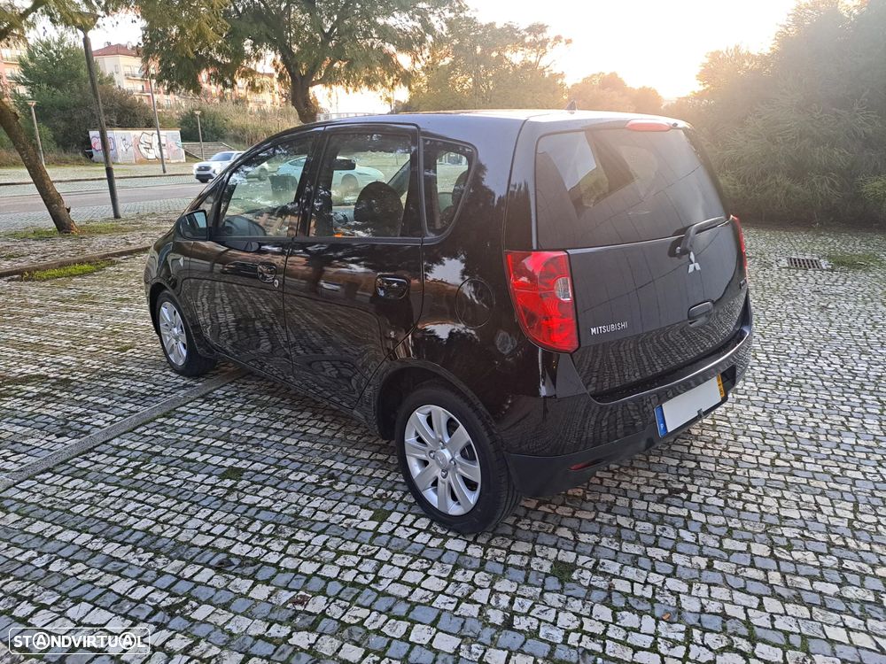 Mitsubishi Colt 1.1 Invite - 15