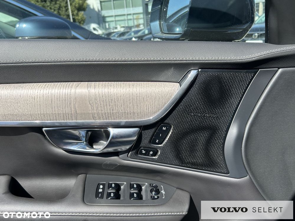 Volvo S90 - 40