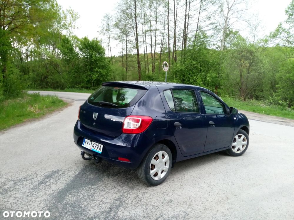 Dacia Sandero dCi 75 Laureate II - 4