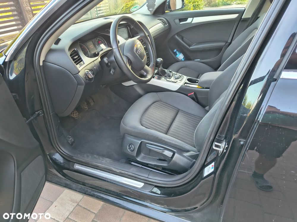 Audi A4 Avant 2.0 TDI DPF Attraction - 9