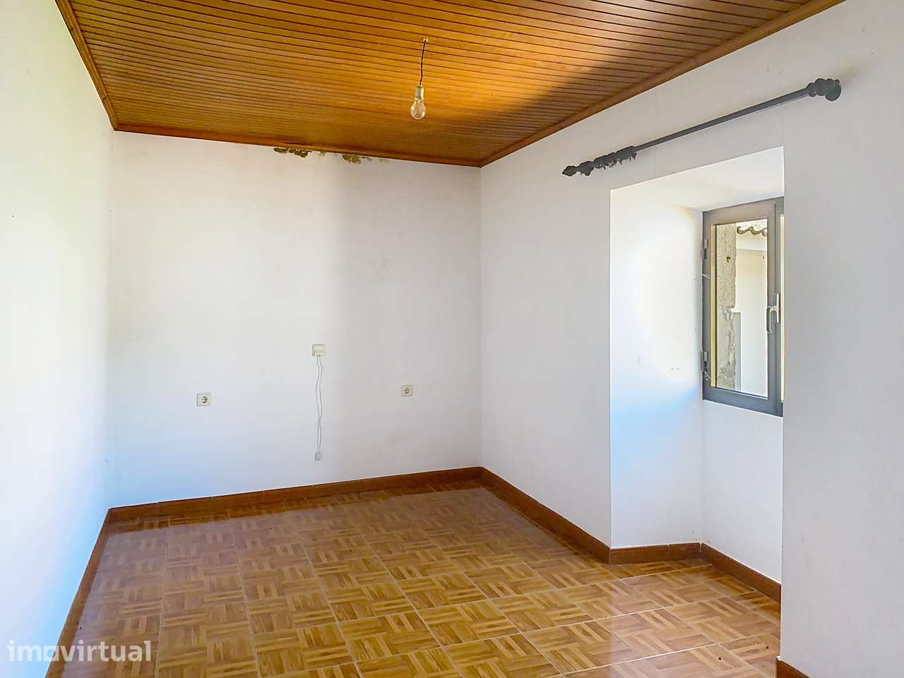 Moradia histórica independente em Riba de Moura, Monção - Grande imagem: 2/18