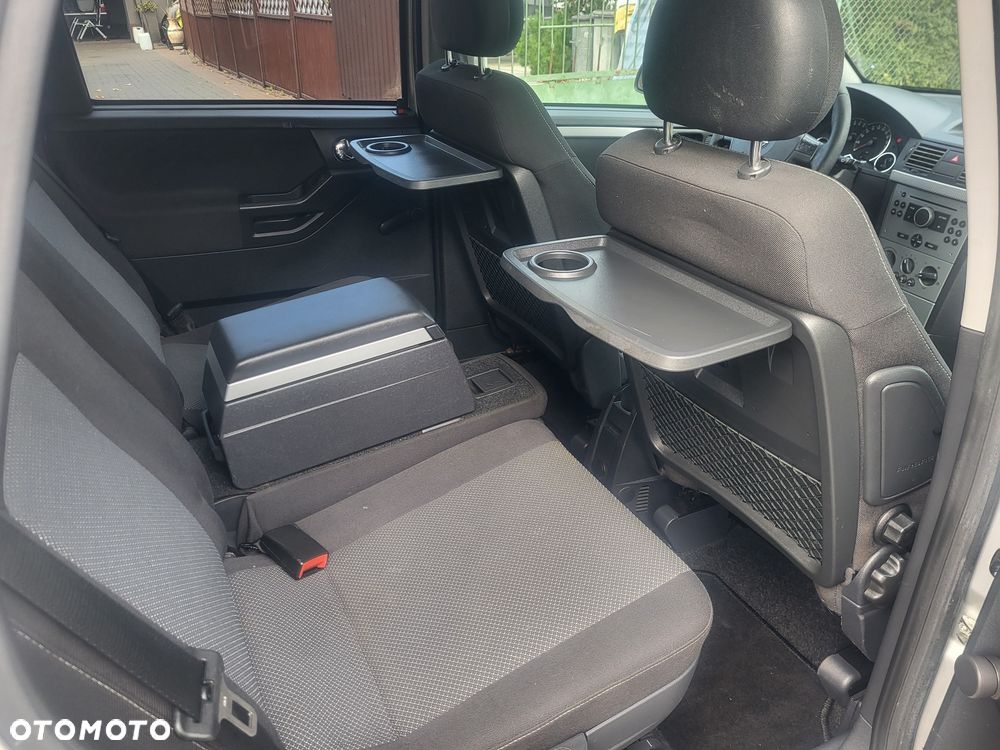 Opel Meriva - 15