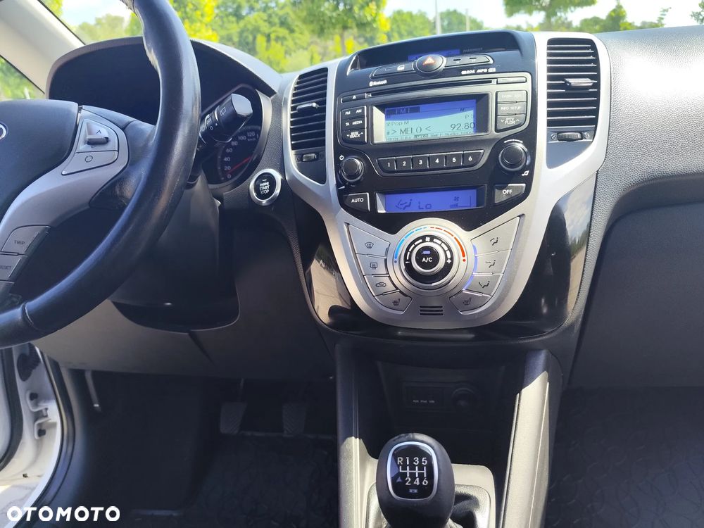 Hyundai ix20 1.6 Premium - 18