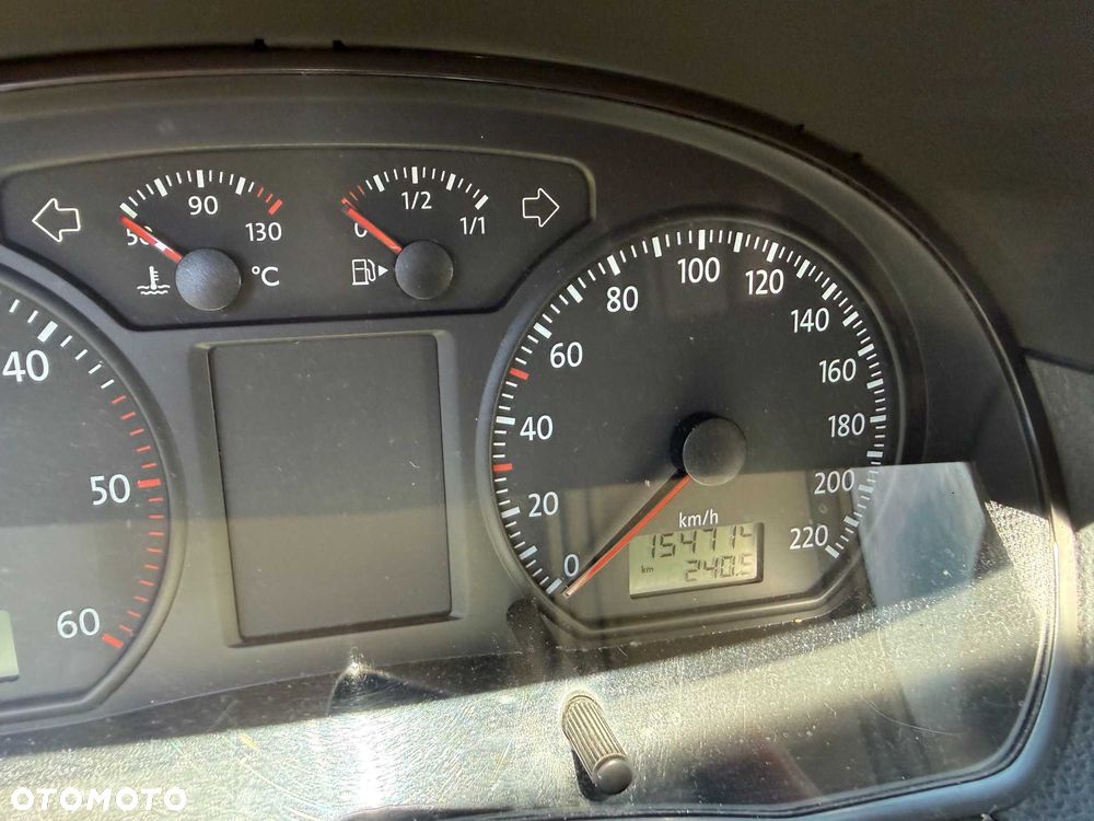 Volkswagen Polo - 4