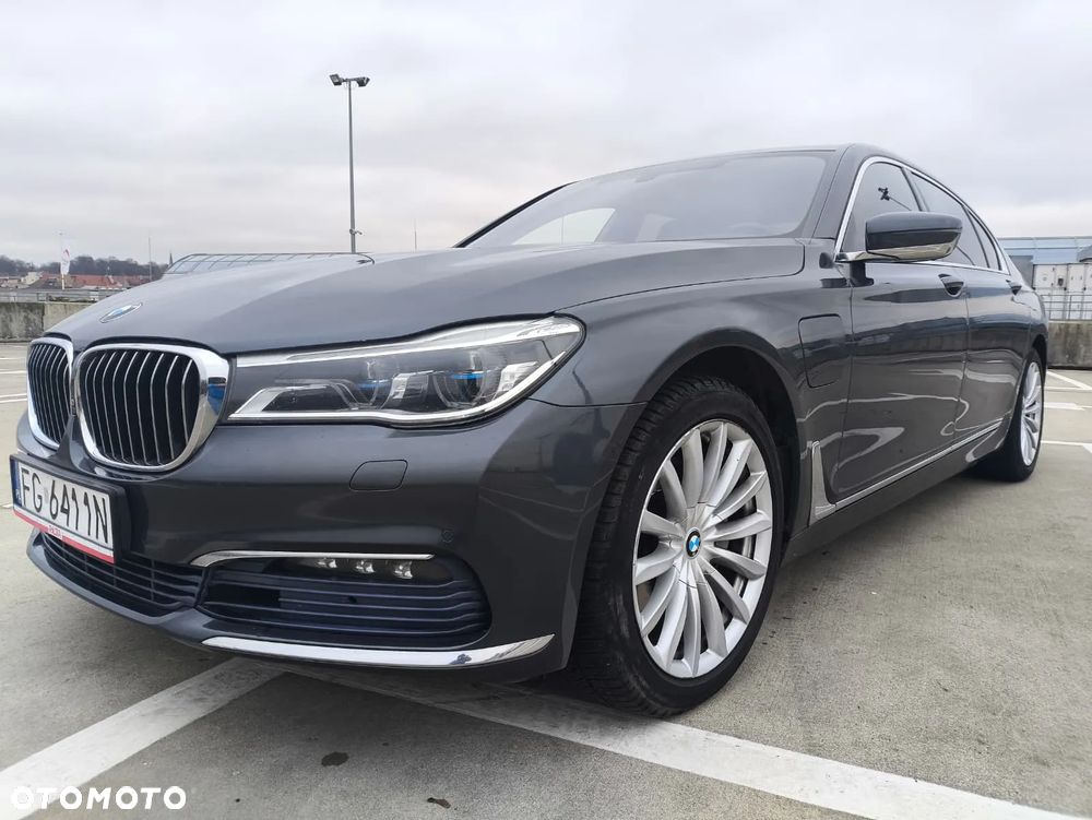 BMW Seria 7 - 5