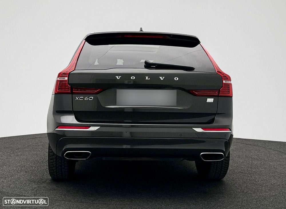 Volvo XC 60 T6 AWD Recharge Geartronic Inscription Expression - 2
