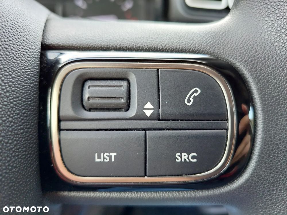 Citroën C3 1.2 PureTech Shine S&S - 23