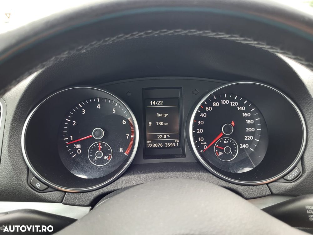 Volkswagen Golf - 9