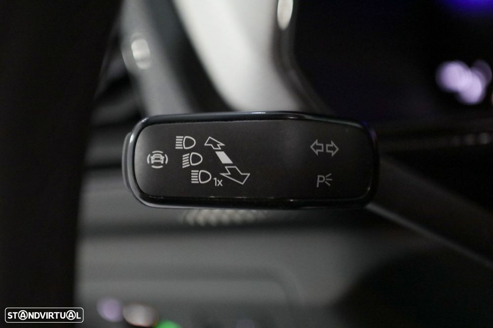 VW T-Cross 1.0 TSI Life DSG - 19