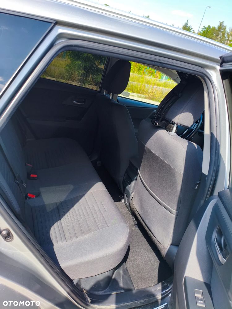 Toyota Auris Hybrid 135 Prestige - 13