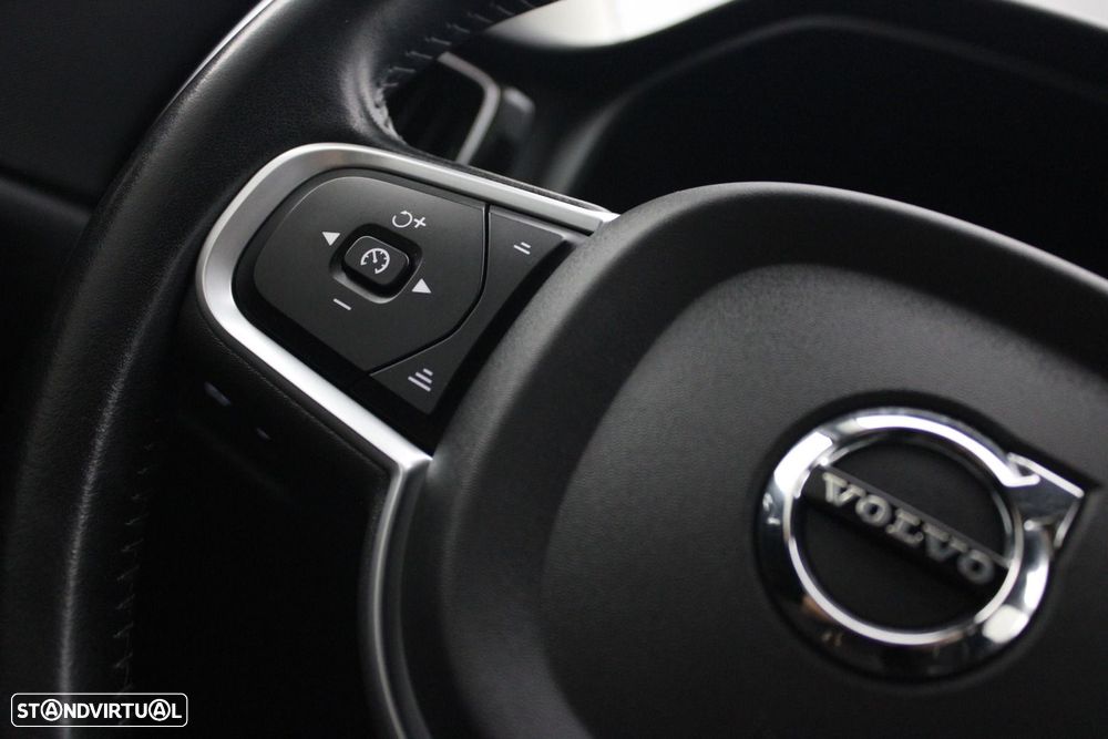 Volvo V60 2.0 T8 AWD TE Momentum - 11