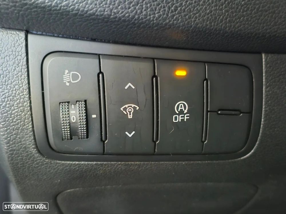 Kia Ceed SW 1.4 CRDi More - 17