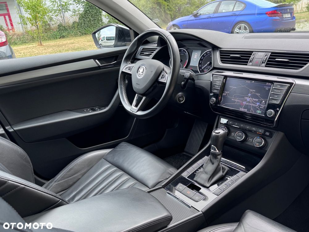 Skoda Superb 2.0 TDI L&K DSG - 5