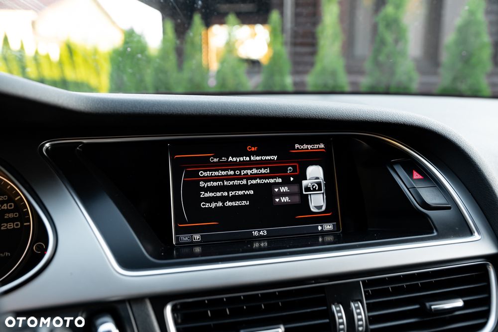 Audi A4 Avant 2.0 TDI Quattro - 34