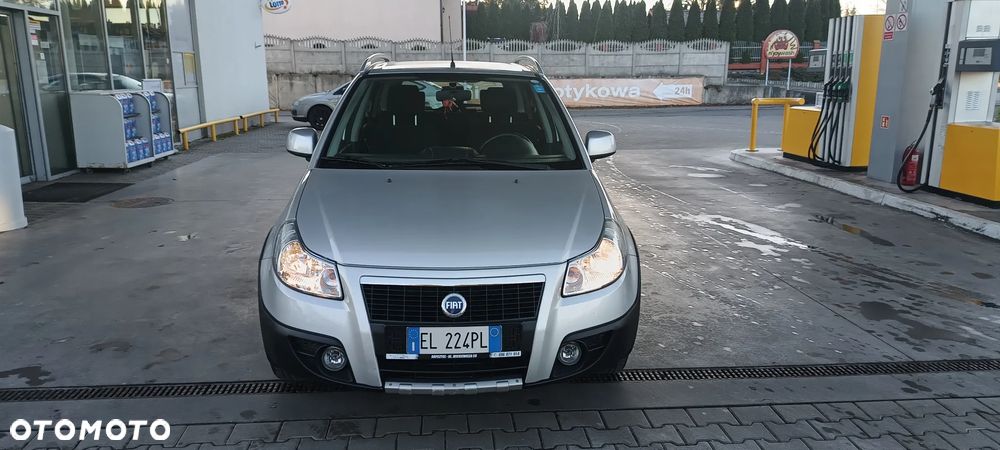 Fiat Sedici 1.6 16V 4x4 Luxury - 10