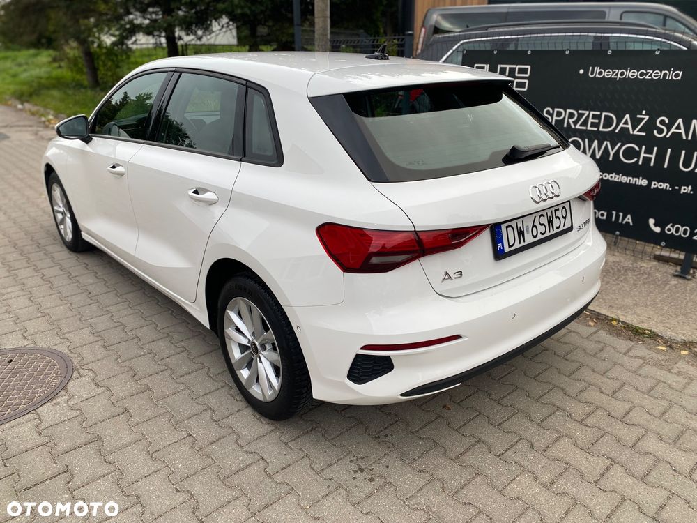 Audi A3 Sportback - 8