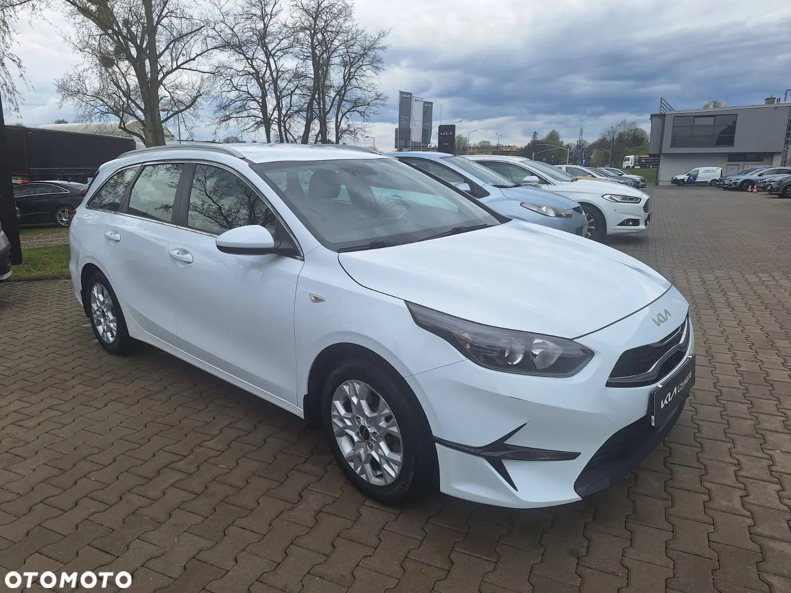 Kia Ceed 1.5 T-GDI M - 5