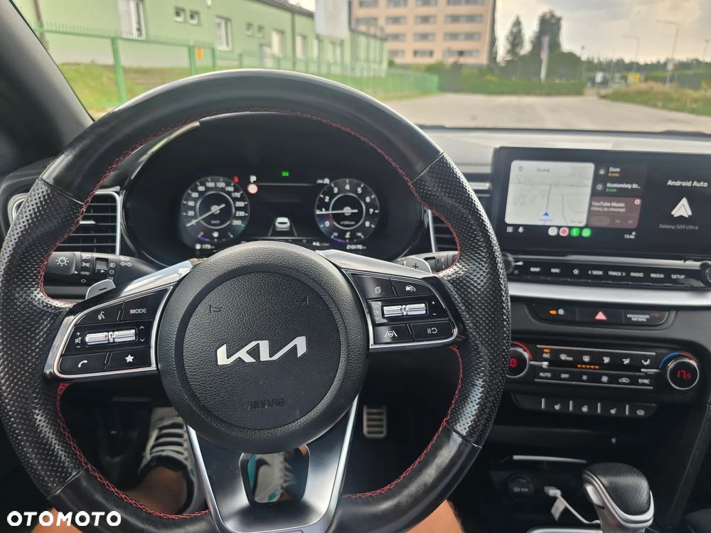 Kia ProCeed - 8