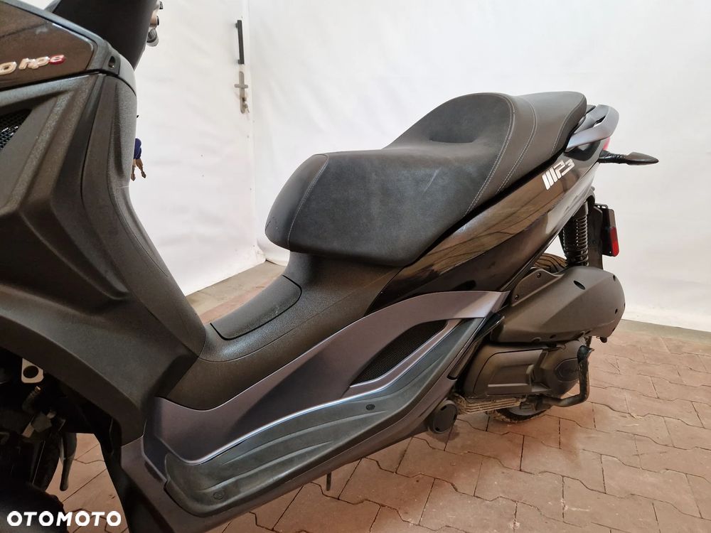 Piaggio MP-3 - 18