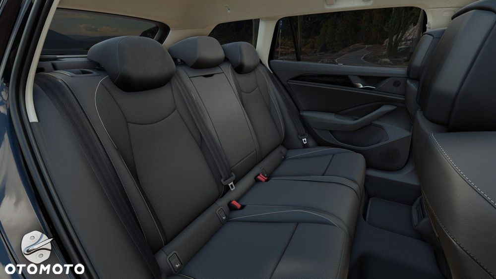 Volkswagen Passat - 13