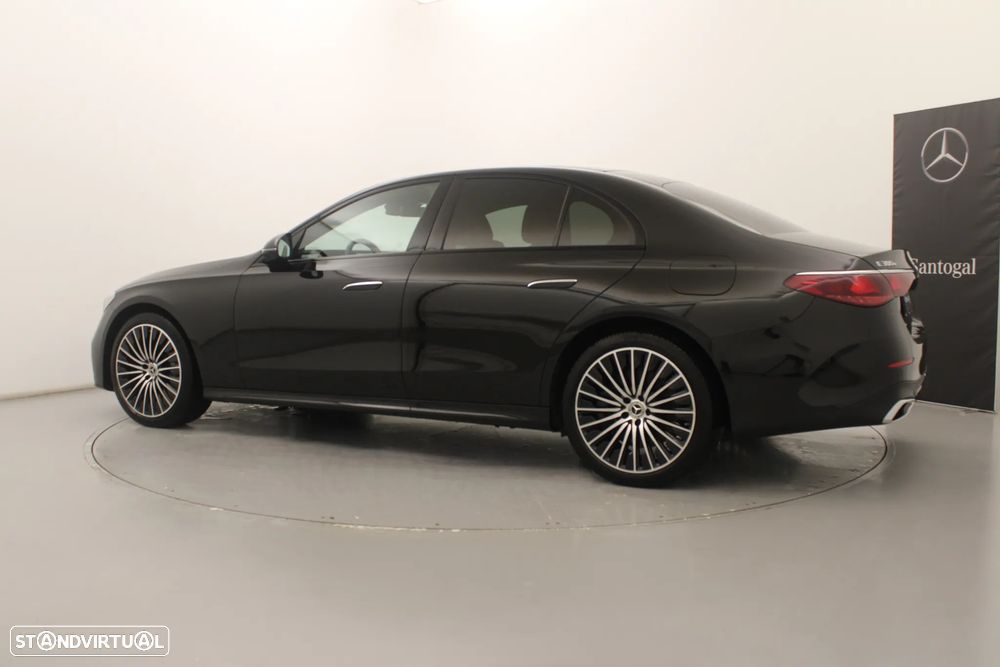 Mercedes-Benz E 300 Standard - 11