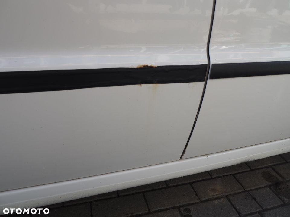 Drzwi Prawe Tylne Tył VW Polo Kolor: LB9A - 15
